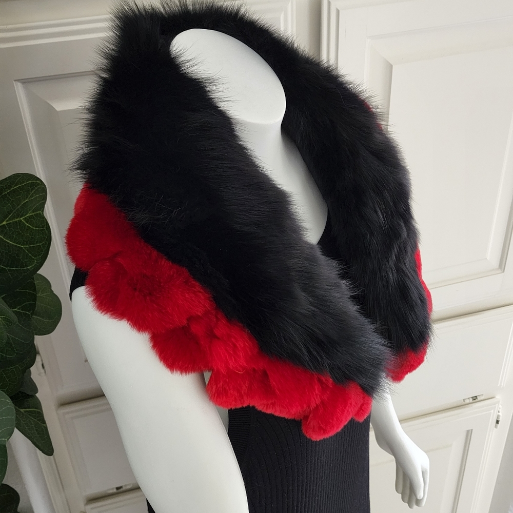 Fox & Rabbit Fur Collar Topper Black And Red View 3